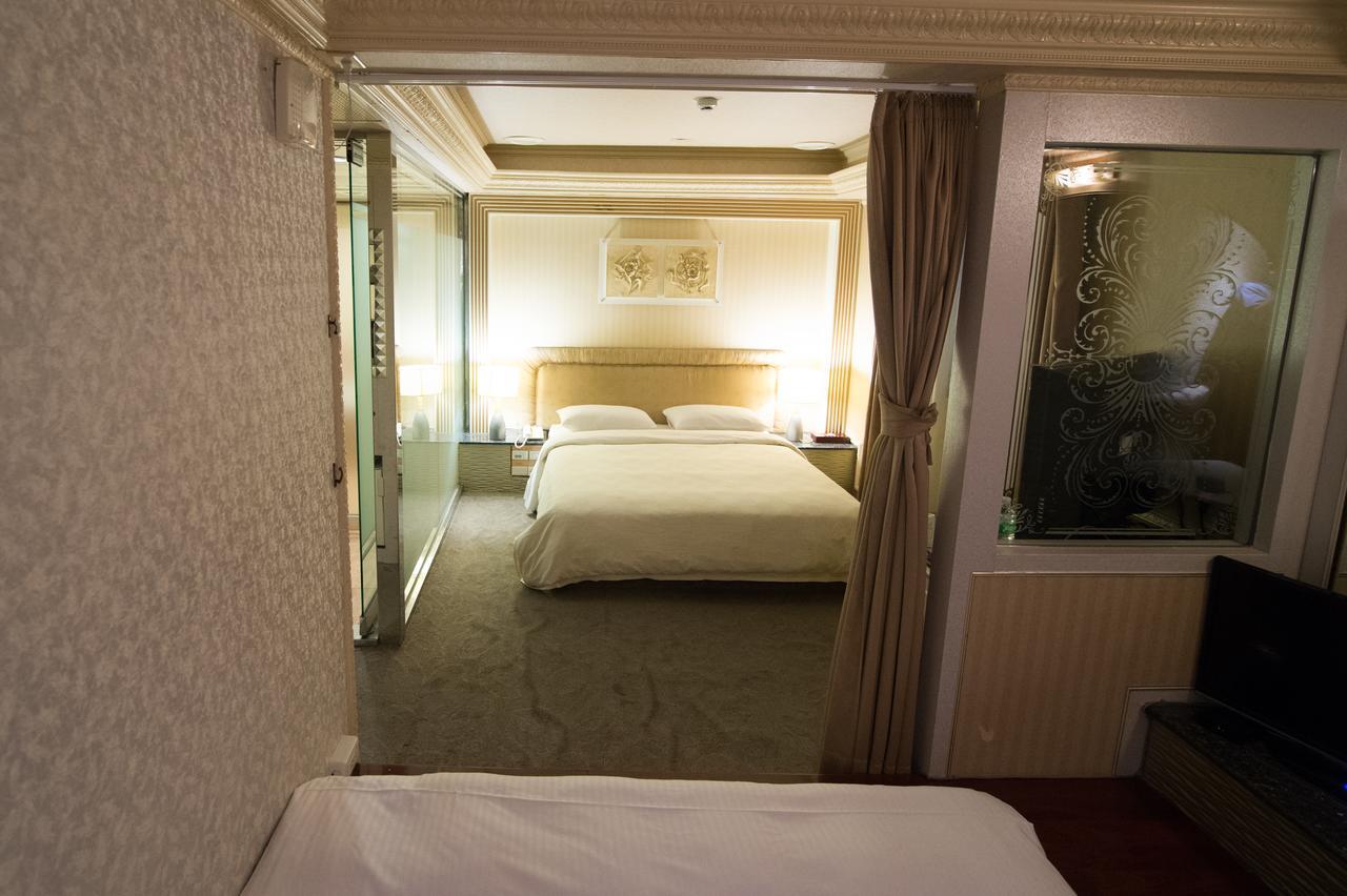 Mila Hotel Тайчжун Экстерьер фото